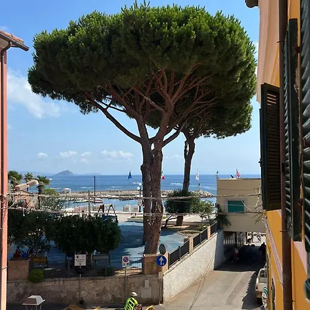 Via Scappini Apartmán