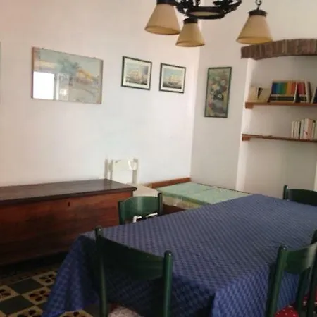 Via Scappini Apartamento
