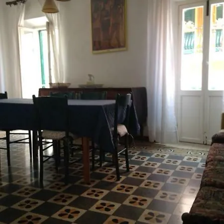 Via Scappini Apartmán