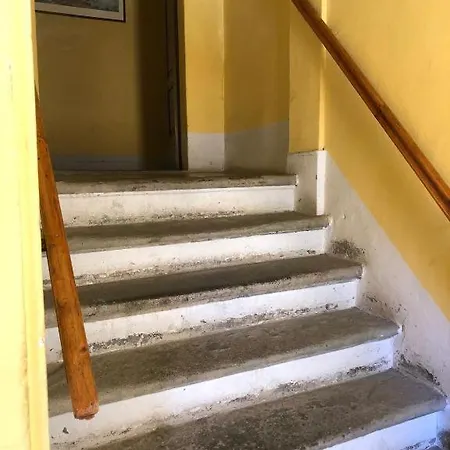 Via Scappini Apartament